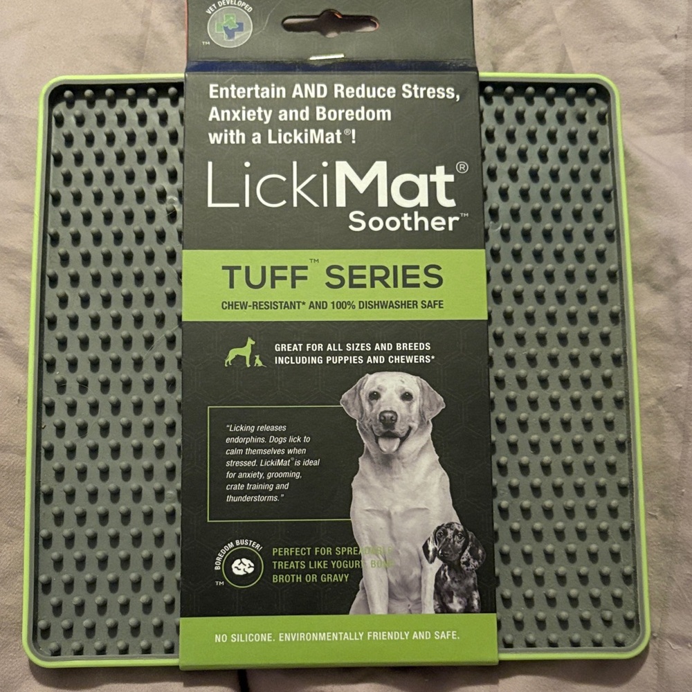 Soother Tuff Series Green Dog Mat